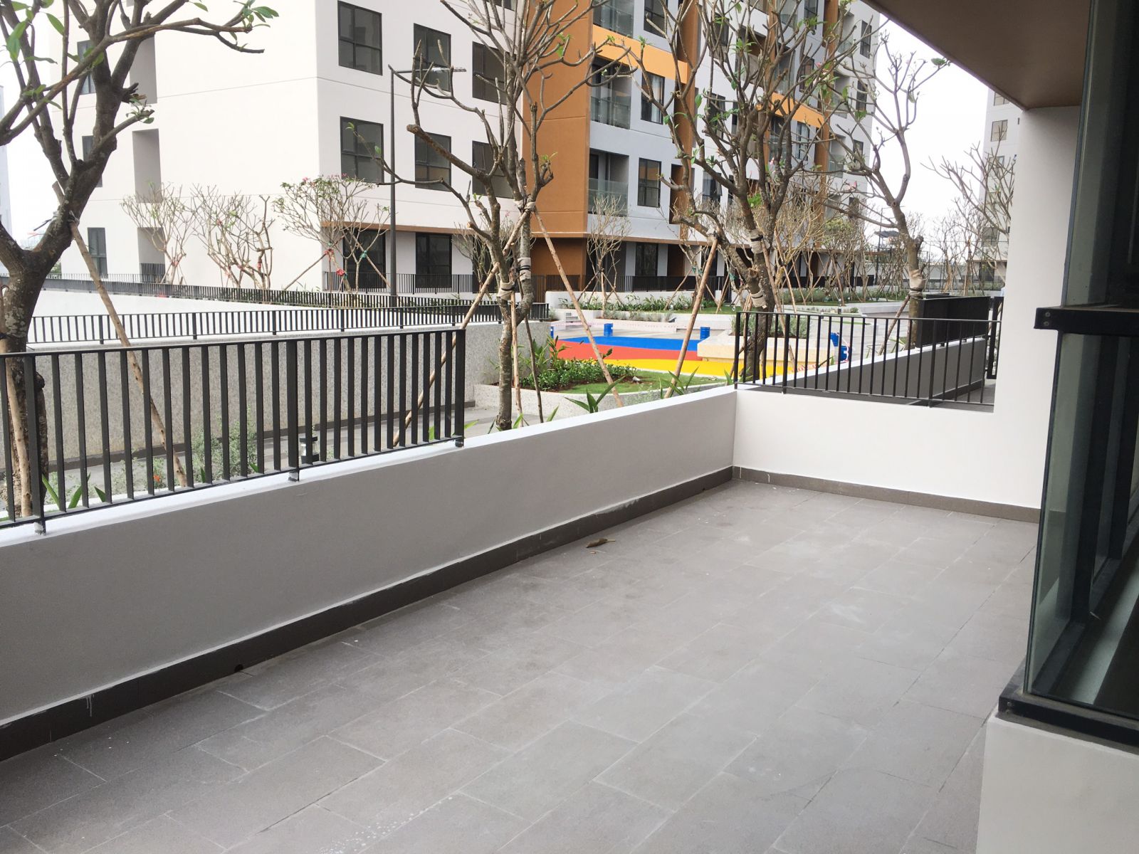 Căn hộ sân vườn Flora Mizuki tầng 3