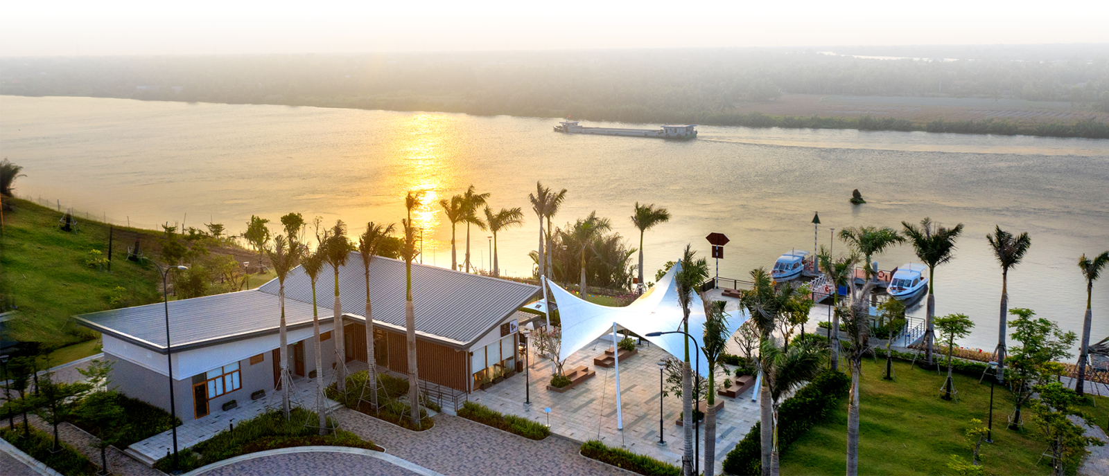 Khu đô thị bên sông Waterpoint Nam Long