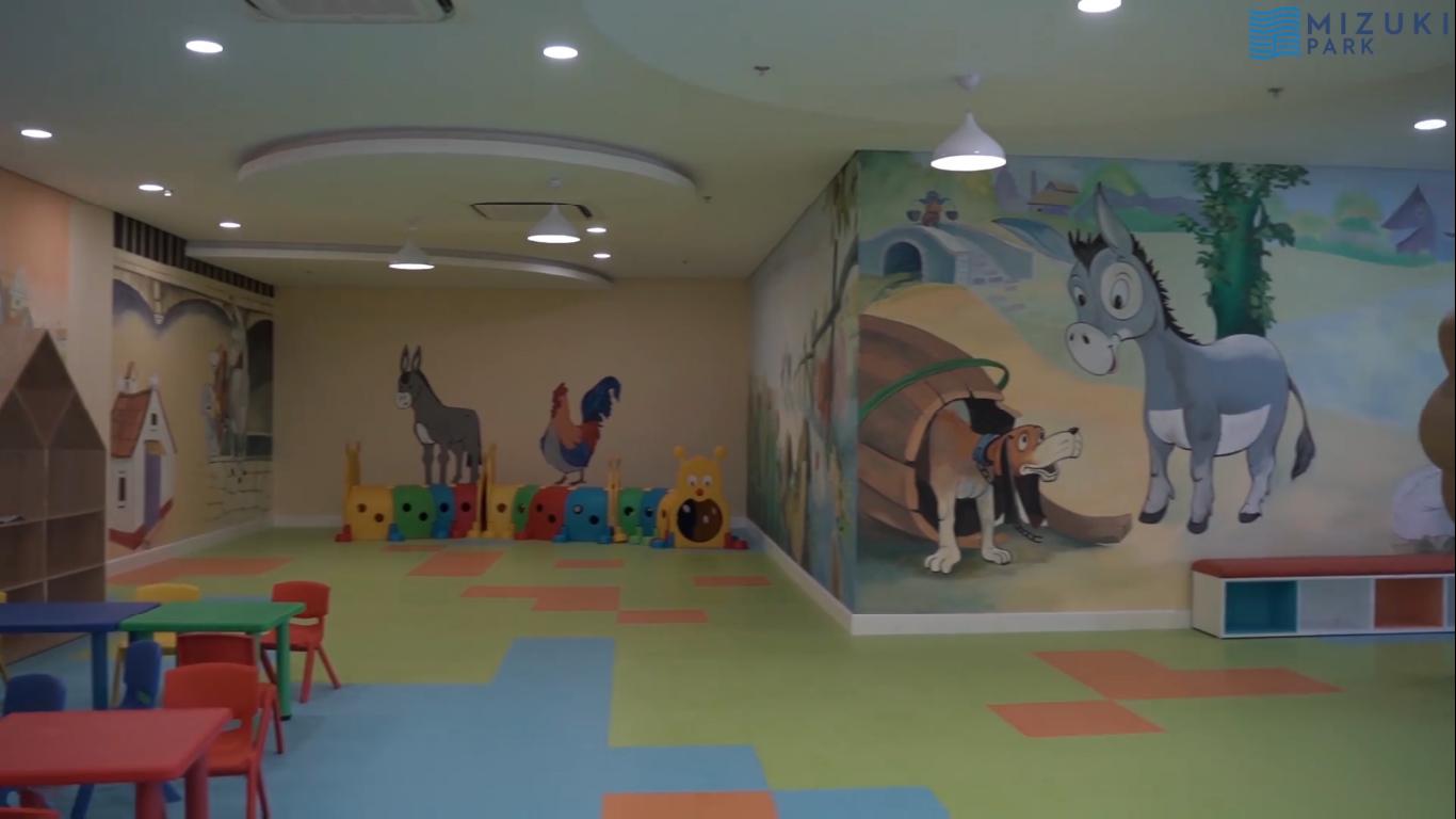 Khu vui chơi trẻ em căn hộ Flora Mizuki tháng 03/202