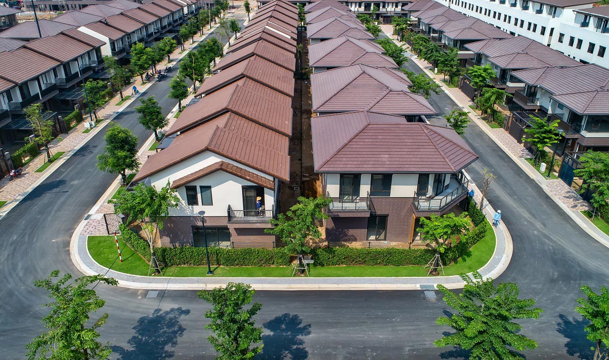 Thực tế nhà phố vườn Waterpoint Nam Long tháng 10/2020