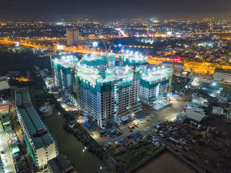 Akari City bên cạnh đại lộ Võ Văn Kiệt sắp cất nóc vào quý III/2020.